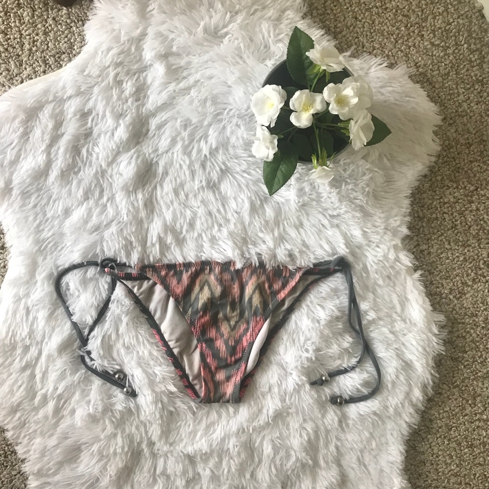 Billabong Women bikini bottom swimwear size S